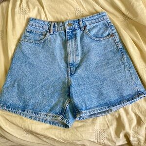 Zara High-Waisted Denim Shorts - US 8